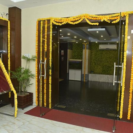 Aalcajars Inn Patna  Exterior photo